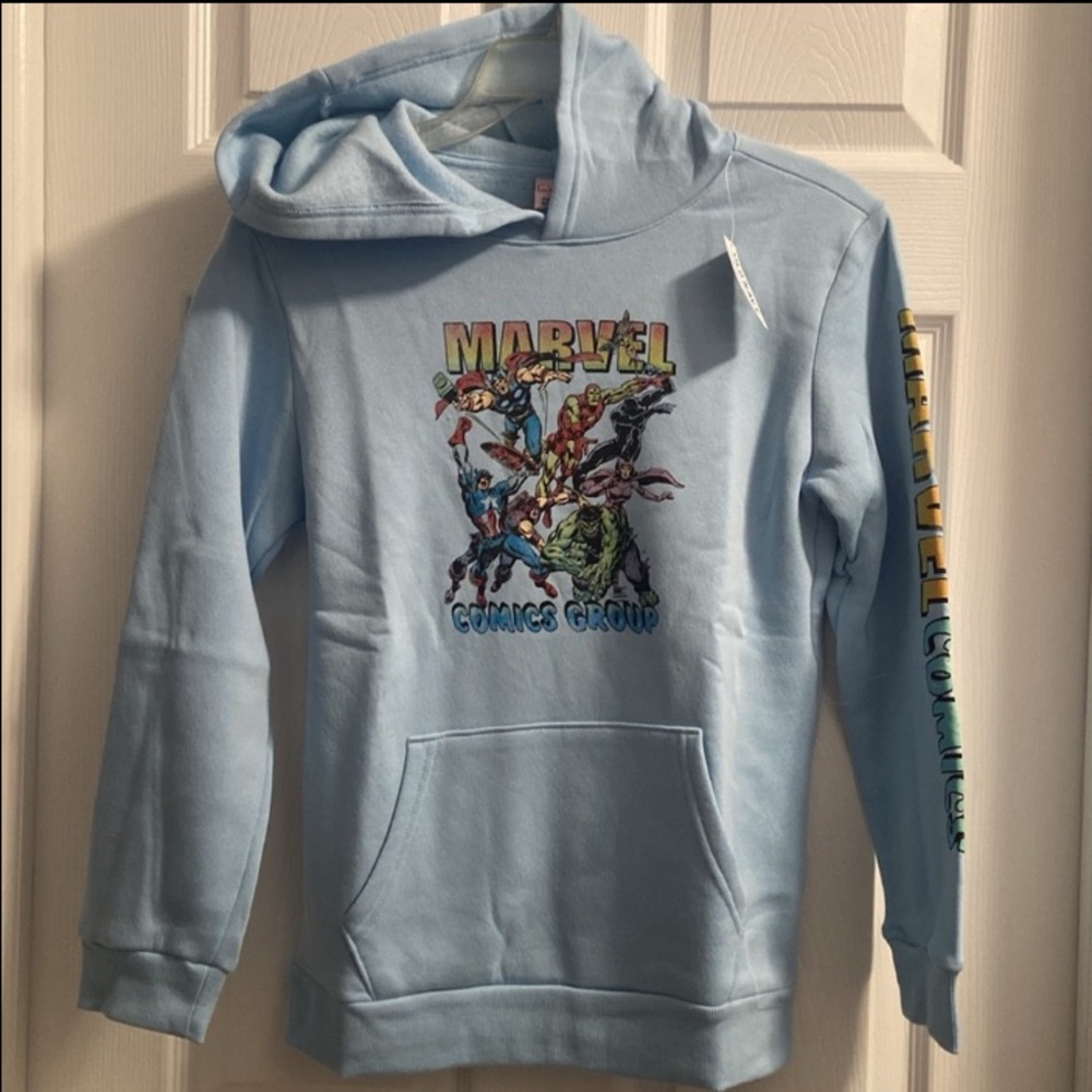 Old Navy Boy’s Marvel Comic Group Hoodie Baby Blue Size XL (14/16) NWT